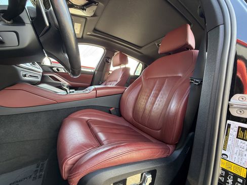Used 2020 BMW X6 xDrive40i w/ Executive Package image 13