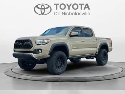 Used 2017 Toyota Tacoma TRD Off-Road w/ Tow Package (A/T)