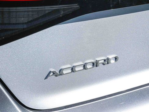 Used 2025 Honda Accord LX image 9