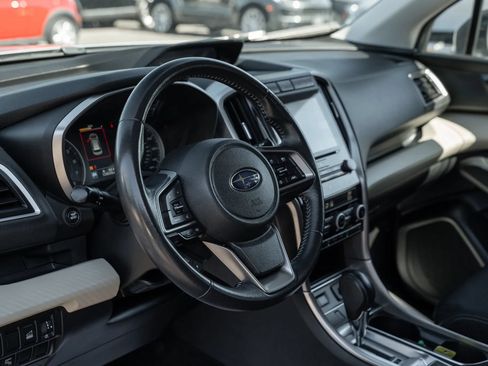 Used 2019 Subaru Ascent Premium AWD/4WD image 16