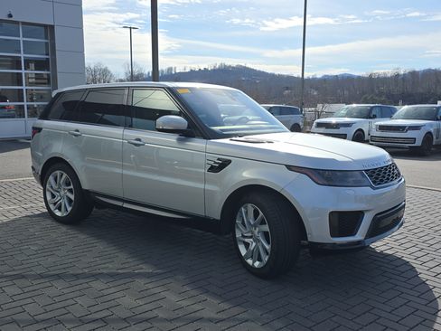 Used 2019 Land Rover Range Rover Sport HSE image 3
