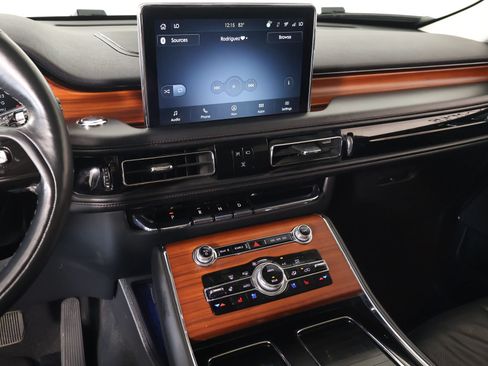 Certified 2023 Lincoln Aviator Reserve w/ Equipment Group 201A AWD/4WD image 5