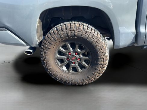 Used 2017 Toyota Tundra TRD Pro AWD/4WD image 36