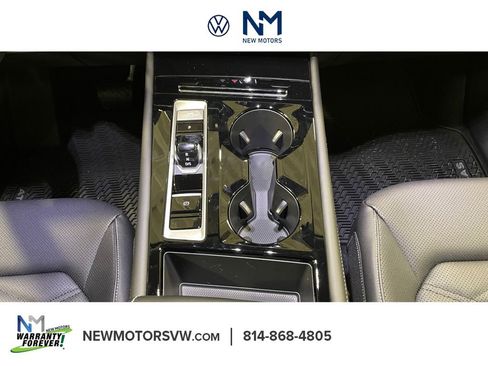 New 2026 Volkswagen Atlas SE image 11