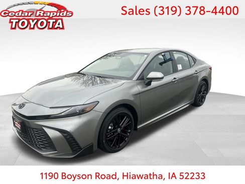 New 2026 Toyota Camry SE image 1