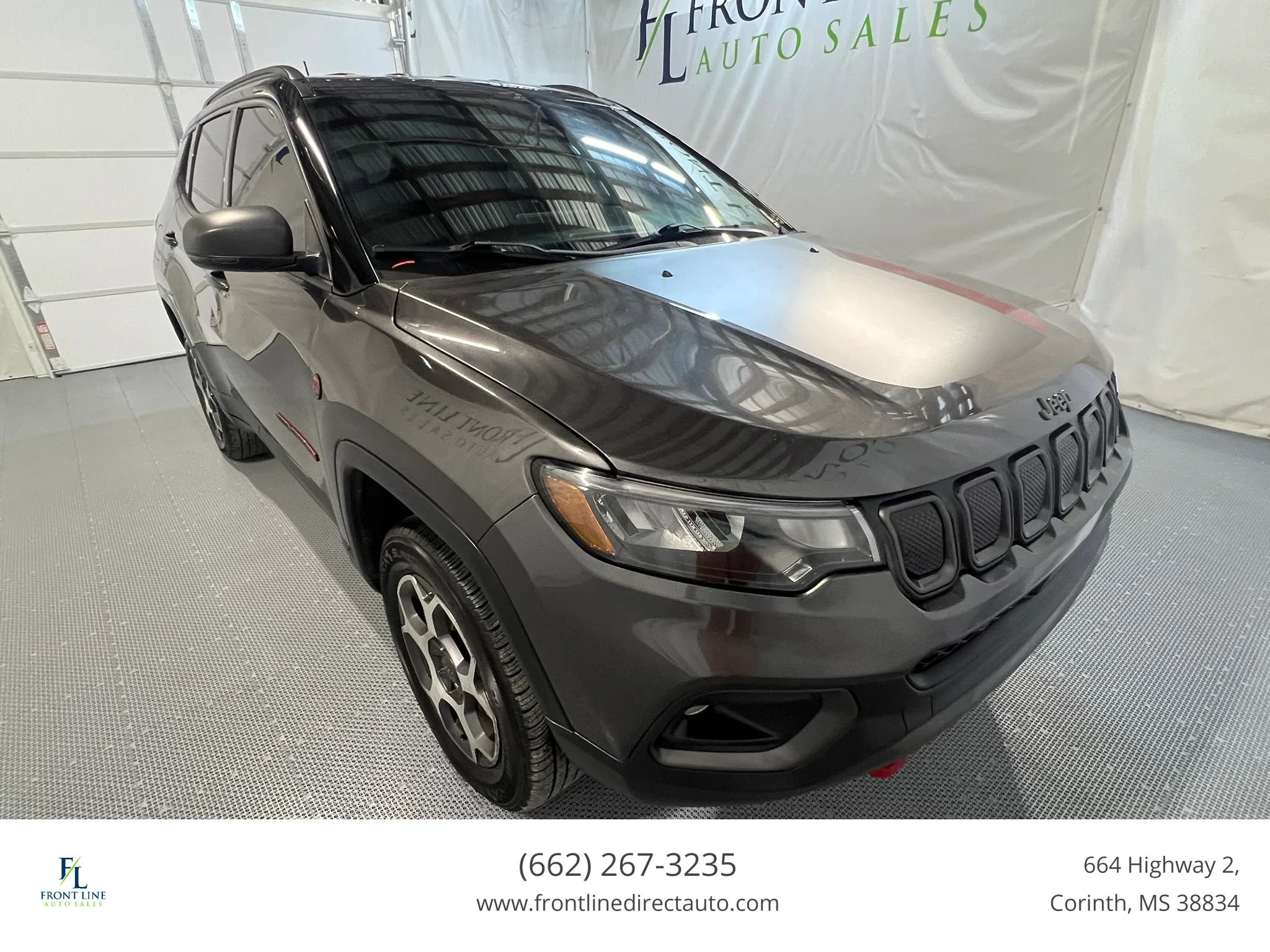 Used 2022 Jeep Compass Trailhawk AWD/4WD image 1
