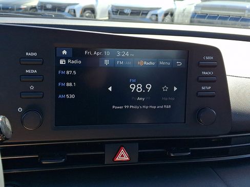 New 2026 Hyundai Elantra SEL Sport Premium FWD image 17
