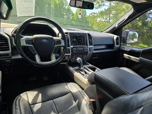 Used 2018 Ford F150 Lariat AWD/4WD image 3