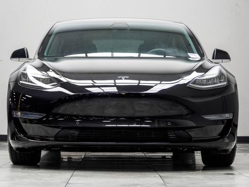 Used 2020 Tesla Model 3 Long Range AWD/4WD image 7
