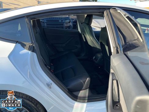Used 2023 Tesla Model 3 Standard Range image 49