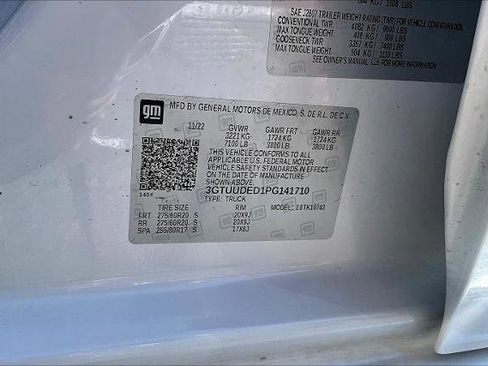 Used 2023 GMC Sierra 1500 SLT w/ SLT Premium Package image 20