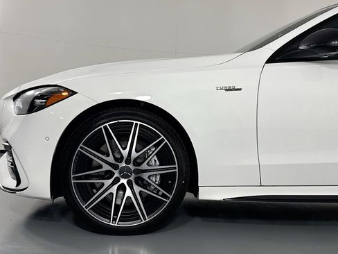 New 2026 Mercedes-Benz C 43 AMG 4MATIC Sedan image 9