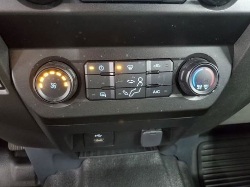 Used 2022 Ford F250 XL w/ STX Appearance Package image 18