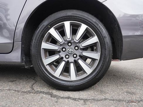 Used 2018 Toyota Sienna XLE w/ XLE Navigation Package image 24