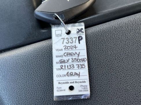 Used 2024 Chevrolet Silverado 3500 LT w/ Convenience Package image 34