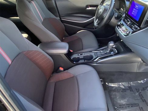 Certified 2024 Toyota Corolla SE image 14