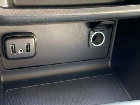 Used 2019 Chevrolet Colorado LT w/ Safety Package RWD image 27