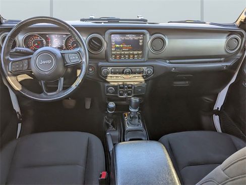 Used 2022 Jeep Gladiator Sport image 15