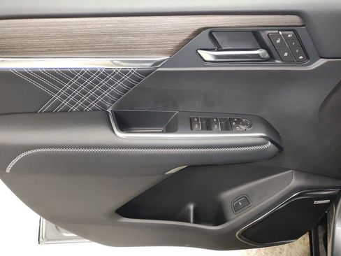 New 2026 GMC Acadia Denali w/ Super Cruise Package image 27