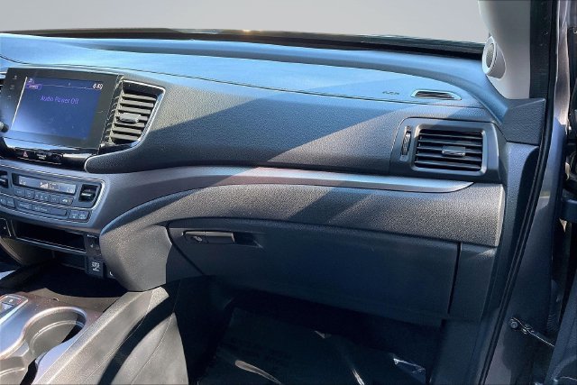 Used 2023 Honda Ridgeline RTL image 17