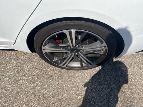 Used 2024 Genesis G70 3.3T Advanced AWD/4WD image 13