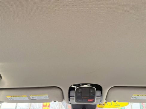 Used 2023 Hyundai Santa Fe SEL image 14