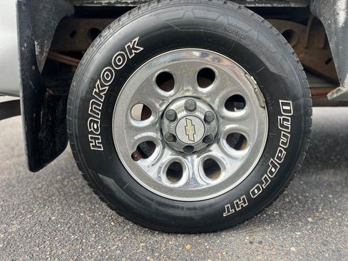 Used 2011 Chevrolet Silverado 1500 LS RWD image 22