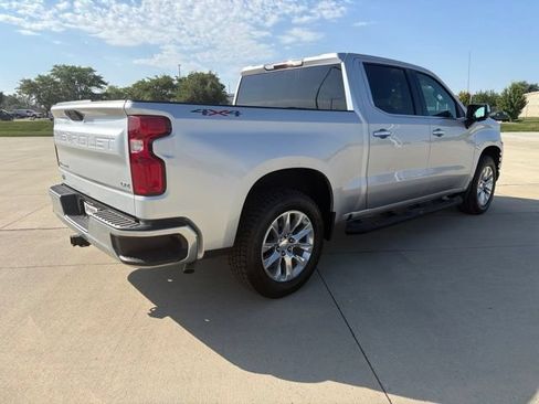 Used 2020 Chevrolet Silverado 1500 LTZ AWD/4WD image 6