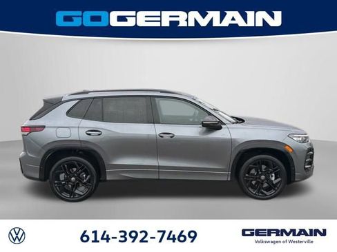 New 2026 Volkswagen Tiguan SE R-Line image 7