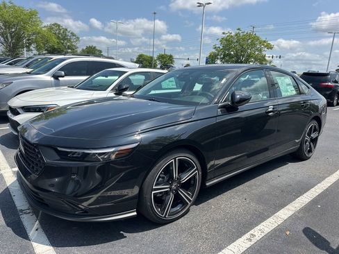 New 2026 Honda Accord SE image 1
