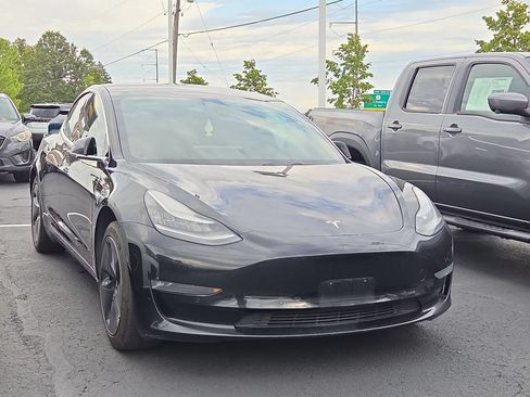 Used 2019 Tesla Model 3 RWD image 1