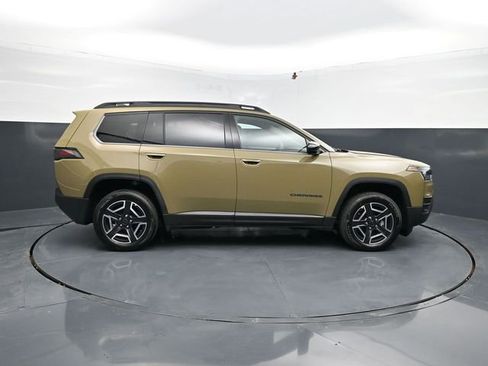 New 2026 Jeep Cherokee Laredo AWD/4WD image 10