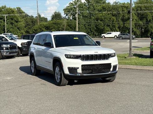 Certified 2021 Jeep Grand Cherokee L Limited w/ Trailer Tow Group (B) AWD/4WD image 3