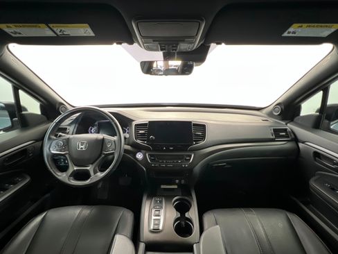 Used 2023 Honda Passport TrailSport image 10