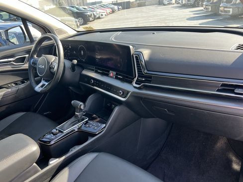 Certified 2024 Kia Sportage SX image 12