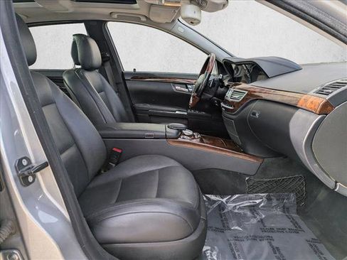 Used 2013 Mercedes-Benz S 550 4MATIC image 19