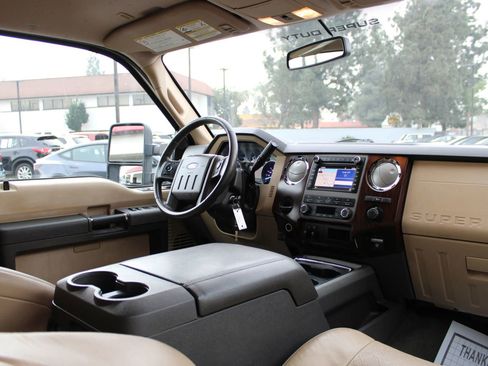 Used 2011 Ford F350 Lariat w/ Lariat Interior Pkg image 22