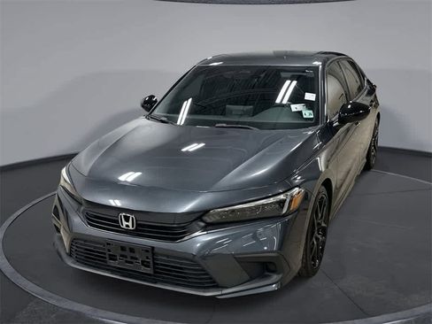 Used 2023 Honda Civic Sport image 1
