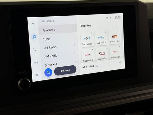 Used 2025 Toyota 4Runner SR5 image 17