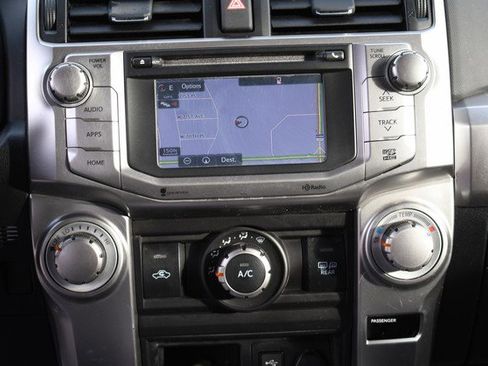 Used 2014 Toyota 4Runner SR5 Premium image 21