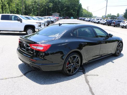 Used 2019 Maserati Quattroporte S GranSport Q4 AWD/4WD image 8