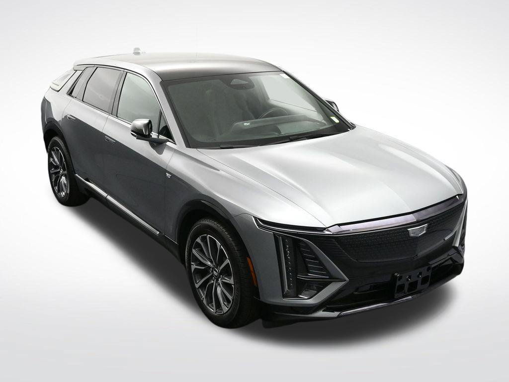 Certified 2026 Cadillac Lyriq Sport AWD/4WD image 22