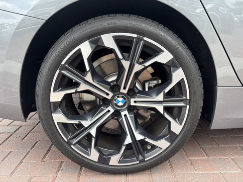 Used 2025 BMW 330i Sedan RWD image 21