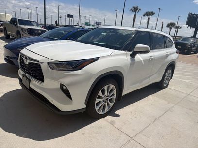 Used 2020 Toyota Highlander Limited