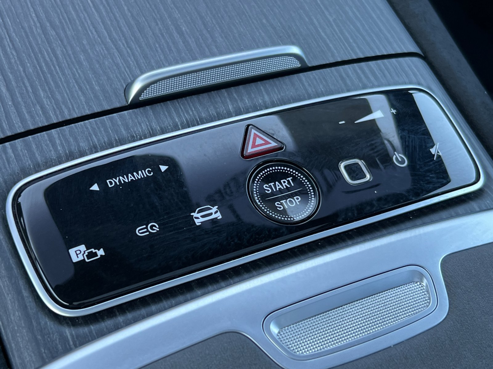 Certified 2022 Mercedes-Benz EQS 580 4MATIC Sedan image 21