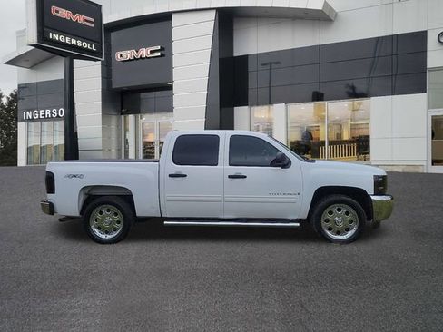 Used 2009 Chevrolet Silverado 1500 LT w/ All Star Package image 10