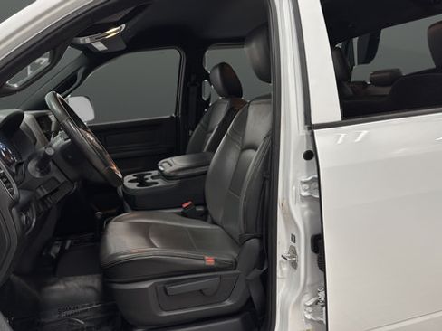 Used 2022 RAM 3500 Tradesman AWD/4WD image 9