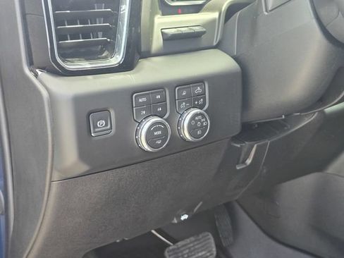 Used 2026 GMC Sierra 2500 Denali w/ Denali Reserve Package AWD/4WD image 20
