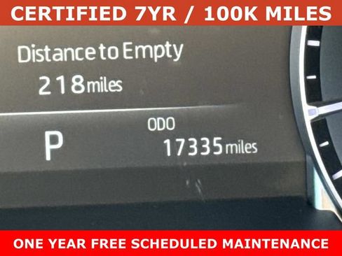 Used 2023 Toyota Highlander XLE AWD/4WD image 29