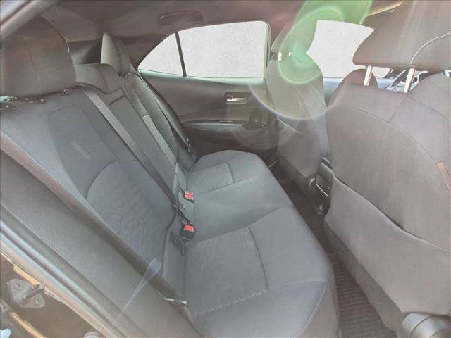 Used 2020 Toyota Corolla SE w/ SE Preferred Package FWD image 14